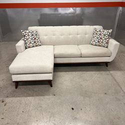 WOW! Beige HM Richard’s Sectional Couch ONLY $425 ($1,300 Retail!!) Free Delivery! 🚚 