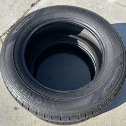 2 Lionhart HT Tires 225/65R17 Like New