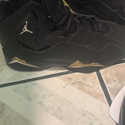 Kids Jordan Shoes Size 4.5y