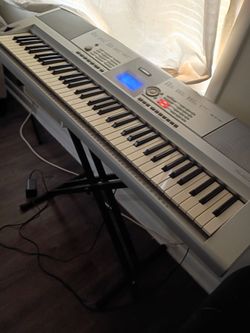 Yamaha Keyboard
