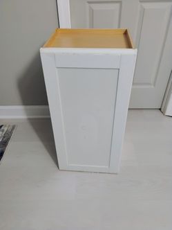 New wall.cabinet