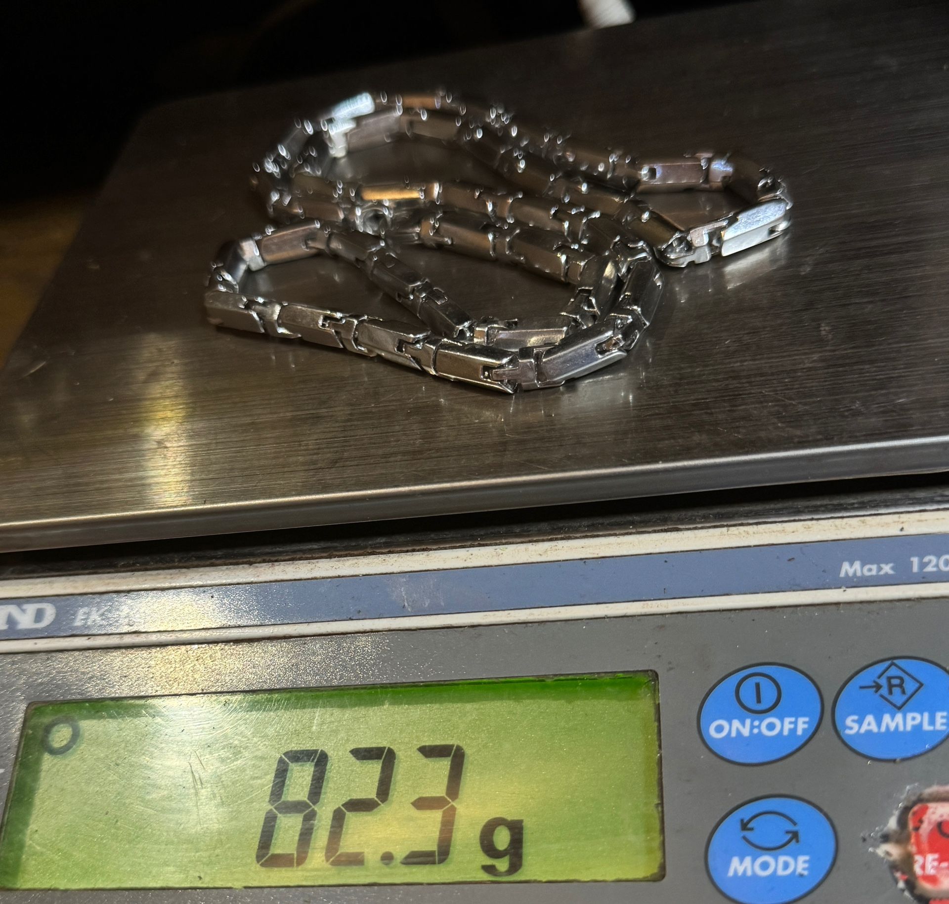 14k White Gold Chain 