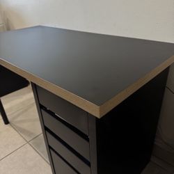 Desk And Desk Chair For Sale 