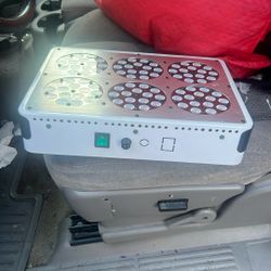 LED GROW LIGHT 
