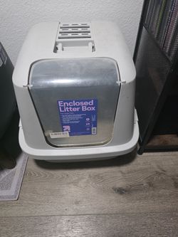 XL litter box and Litter Genie