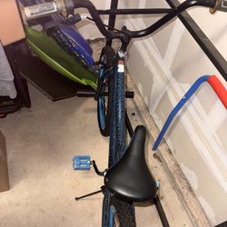 Boys Bike (Blue)