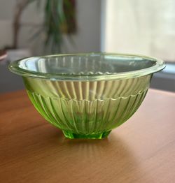 Large Vintage Uranium Glass Bowl