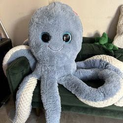 Giant Valentine’s Day Octopus Plush