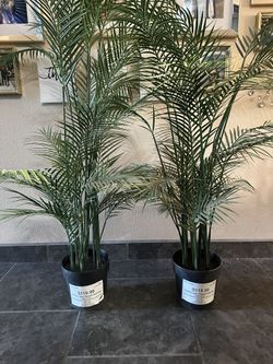 Artificial Palm Trees