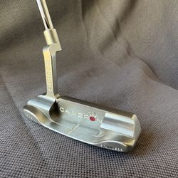 Titleist Scotty Cameron Studio Stainless Newport Putter