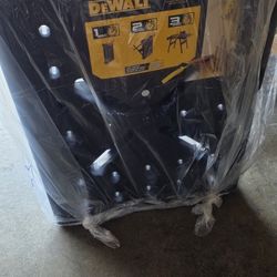 Dewalt 