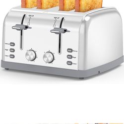 Awesome 4 slice toaster New in box pick up in Pomona $45
