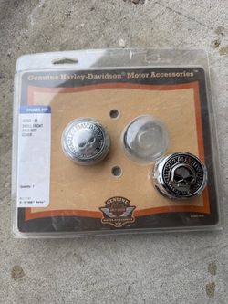 Willie g skull rear axle nut cover kit softail dyna fatboy flstc