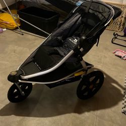 Burley stroller 
