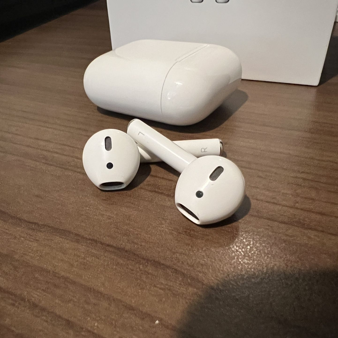 Apple 2nd Generation AirPods (used) for Sale in San Antonio, TX