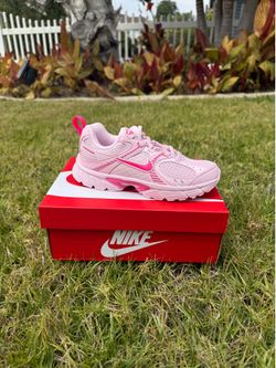 NIKE pink tennis size 13 kids