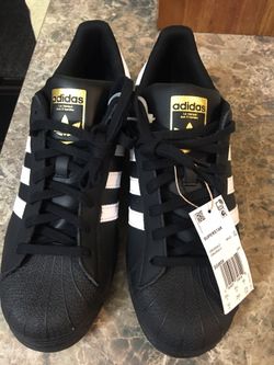 Tenis Nuevos Size 10 De Hombre Marca Adidas New Never Used