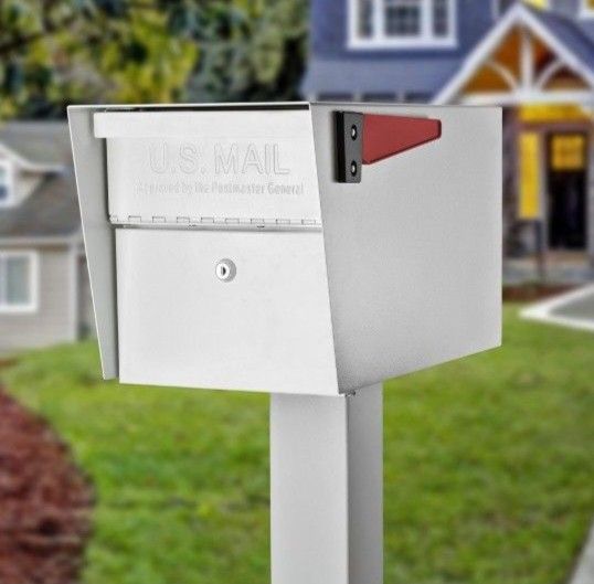 Mail Boss 7507 Mail Manager Security Locking Mailbox and 7122 Ground Mounting Post, Cream White