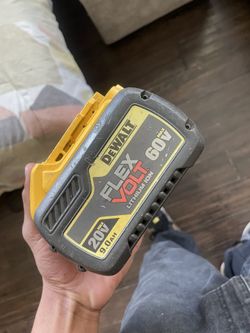 DEWALT FLEXVOLT 20V/60V MAX 9.0Ah Lithium-Ion Battery.