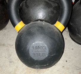 Rep Fitness 16KG / 35LB Kettlebell