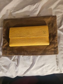 LV wallet