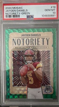 NFL 2024 PANINI MOSAIC NOTORIETY GREEN #19 JAYDEN DANIELS PSA 10