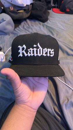 Las Vegas raiders hat size 7 5/8