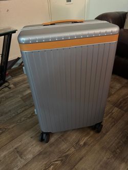 Carl Friedrik The Check-in suitcase