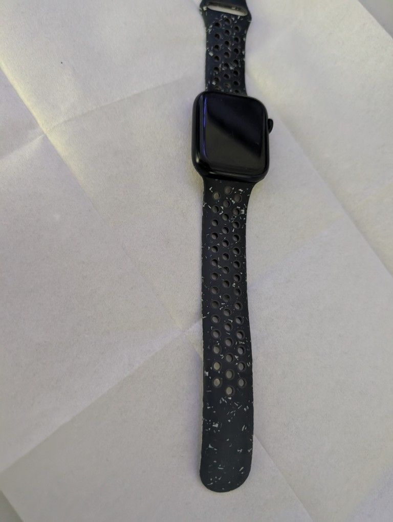 Apple Watch Series 9 45 MM 