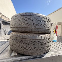 225/65/17 Pirelli Scorpion ATR 50-60% Tread (2)