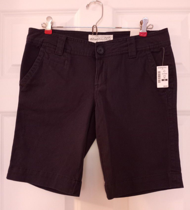 NEW. AEROPOSTALE shorts Size 7/8 