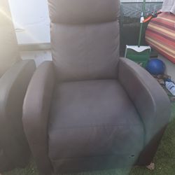 Recliner