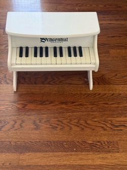 Baby piano