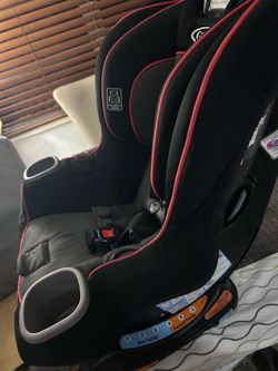 GRACO CAR SEAT
