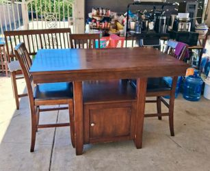 Dinner Table