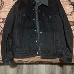 Large Thick Warm Levi’s Jean Jacket 