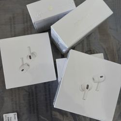 Apple AirPods Pro 2nd Generation White Bluetooth Wireless In-Ear Earbuds