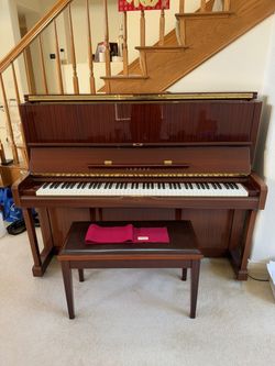 Yamaha U1 Upright Piano (U1E) – Made in Japan – Polished Mahogany