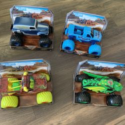 MONSTER JAM TRUCKS SERIES 