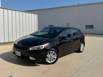 2017 Kia Forte5