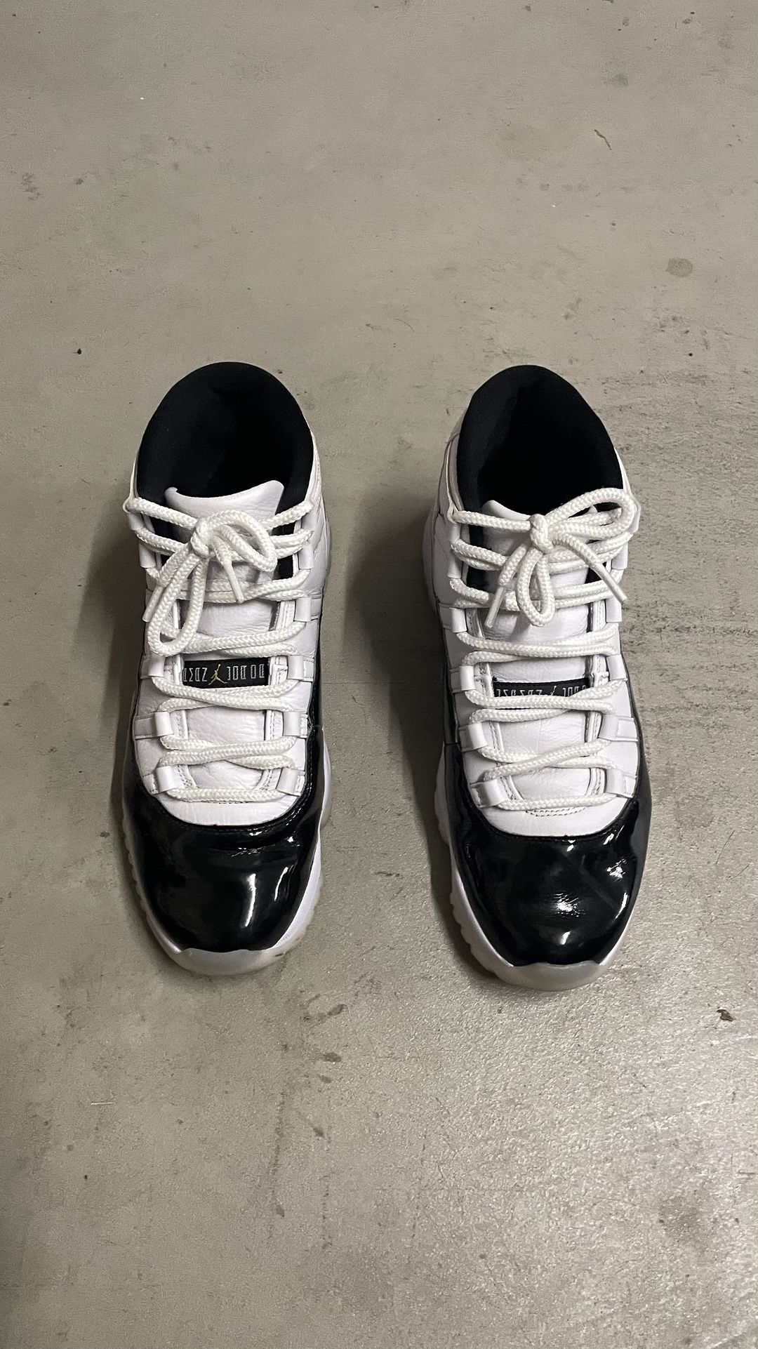 Jordan 11 Gratitude