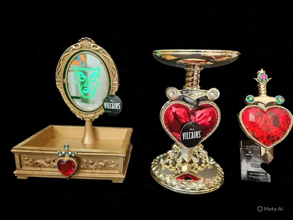 Bath and BODY WORKS  .. 3 Piece Villans Set (Originally 92$ + tax)