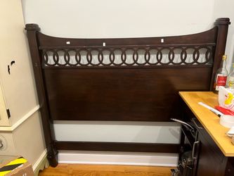 Queen Headboard and baseboard