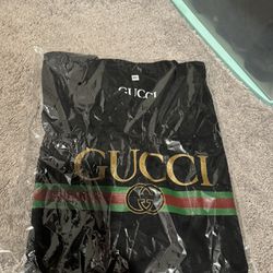 Men’s XL Gucci Shirt 