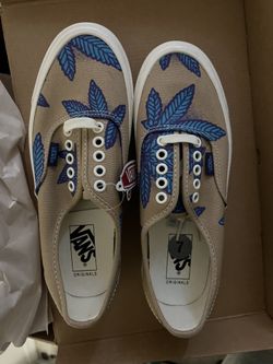 vANS SWEET LEAF LX PURPLE AND TAN SIZE 8
