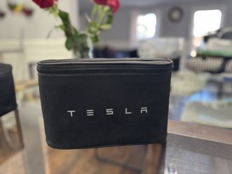 🔋🚨 Tesla Tire Inflator — Brand New