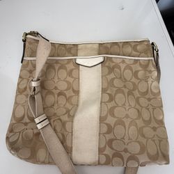Coach Women’s Ladies Purse Over The Shoulder Handbag