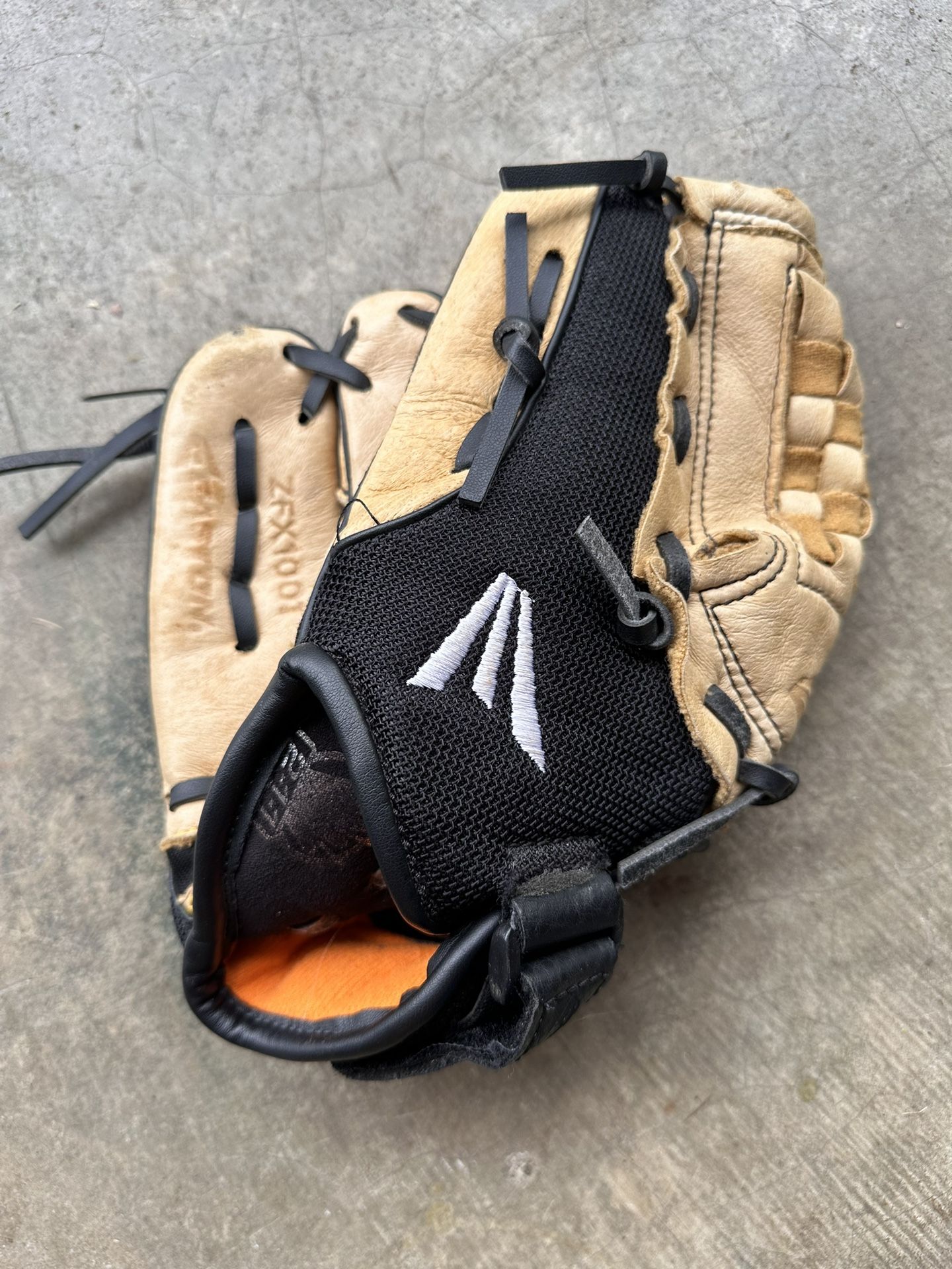 Kids Left Handed Baseball Glove