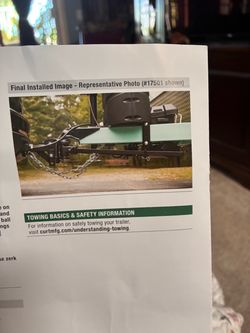 CURT Weight Distribution Hitch