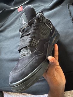 Black Cats Jordan 4